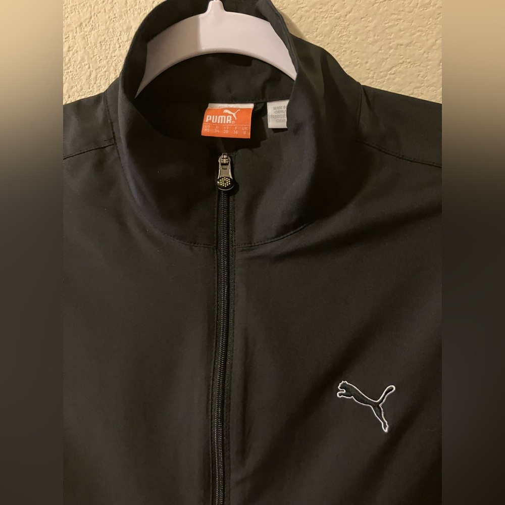 PUMA Black Windbreaker/Running Jacket - Picture 2 of 8